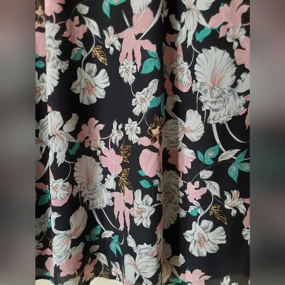 Everly Dress, Juliette Floral Foil Shift Sleeveless Dress, Size Medium - Picture 3 of 11